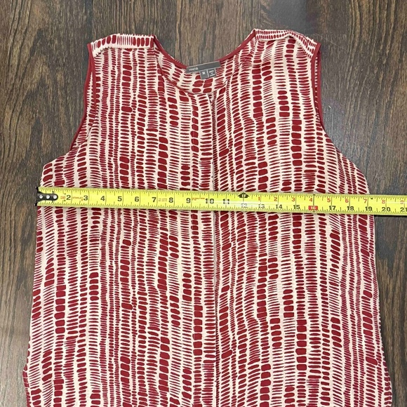 VINCE 100% SILK BUTTON UP SIDE SLITS HI LOW HEM CREW NECK TOP SLEEVELESS SIZE M - Picture 3 of 9